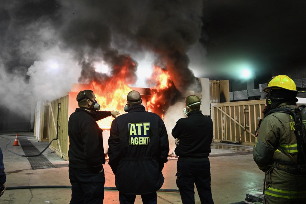 CFIs discussing fire during training 
